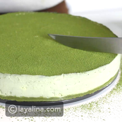 طريقة عمل تشيز كيك شاي الماتشا الأخضر بدون خبز