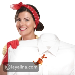 تخلصي من بقع الملابس الصعبة بمواد بسيطة من المنزل