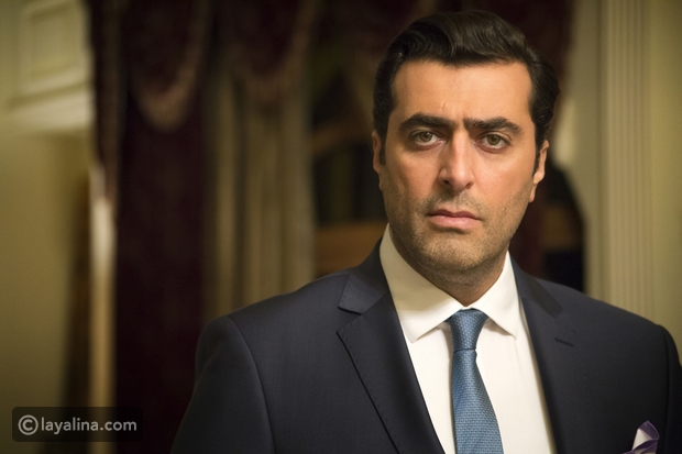 فيديو باسم ياخور يصبح فجأةً محاضر اتيكيت والطلاب في حالة ذهول