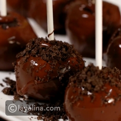 فيديو طريقة صنع حلوى الأوريو بالعيدان