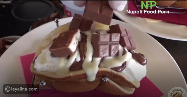 فيديو طريقة تقديم بان كيك النوتيلا وشوكولا كيندر في أحد مطاعم نوتيلا